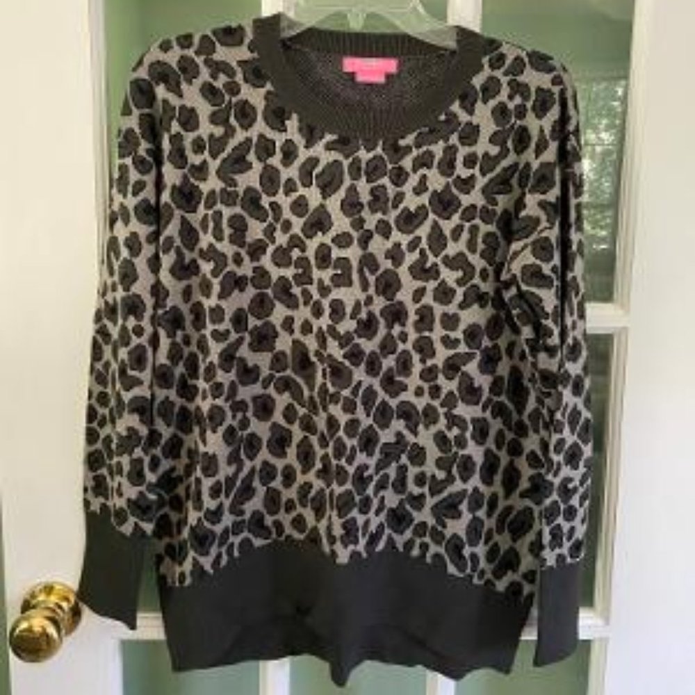 Isaac Mizrahi Gray Leopard Sweater